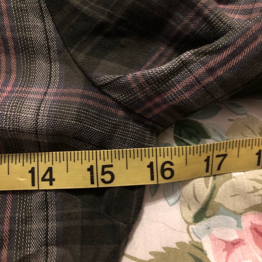 Plaid button down top | size XS | crop - Picture 5 of 6
